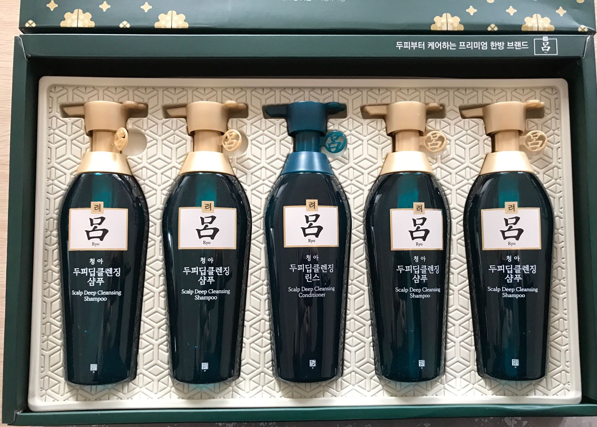 爱茉莉 吕 洗发套装 滋养修复 绿色 四洗一护 400g*4 400g